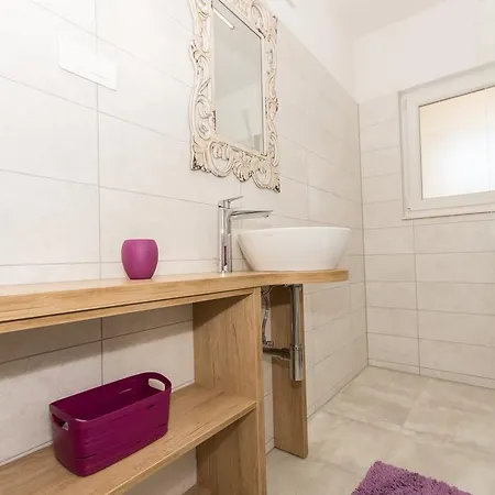 Apartment Mika1 Trogir Exterior photo
