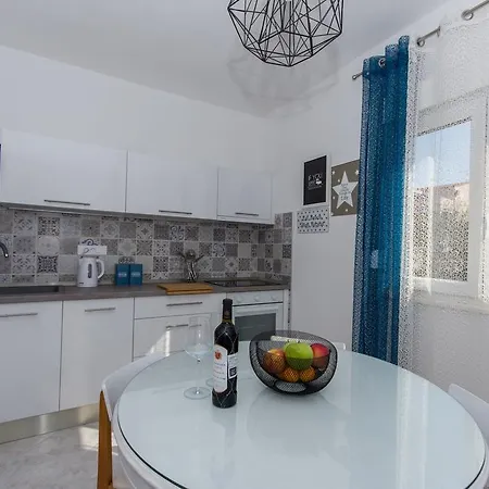 Apartment Mika1 Trogir Exterior photo